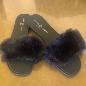 Chinese Laundry Sandals-Black with Faux Fur Size 8.0